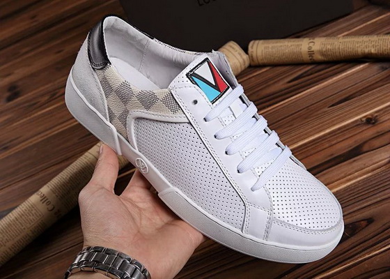 LV Fashion Casual Shoes Men--039